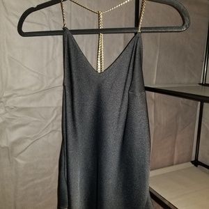 Chain top, backless